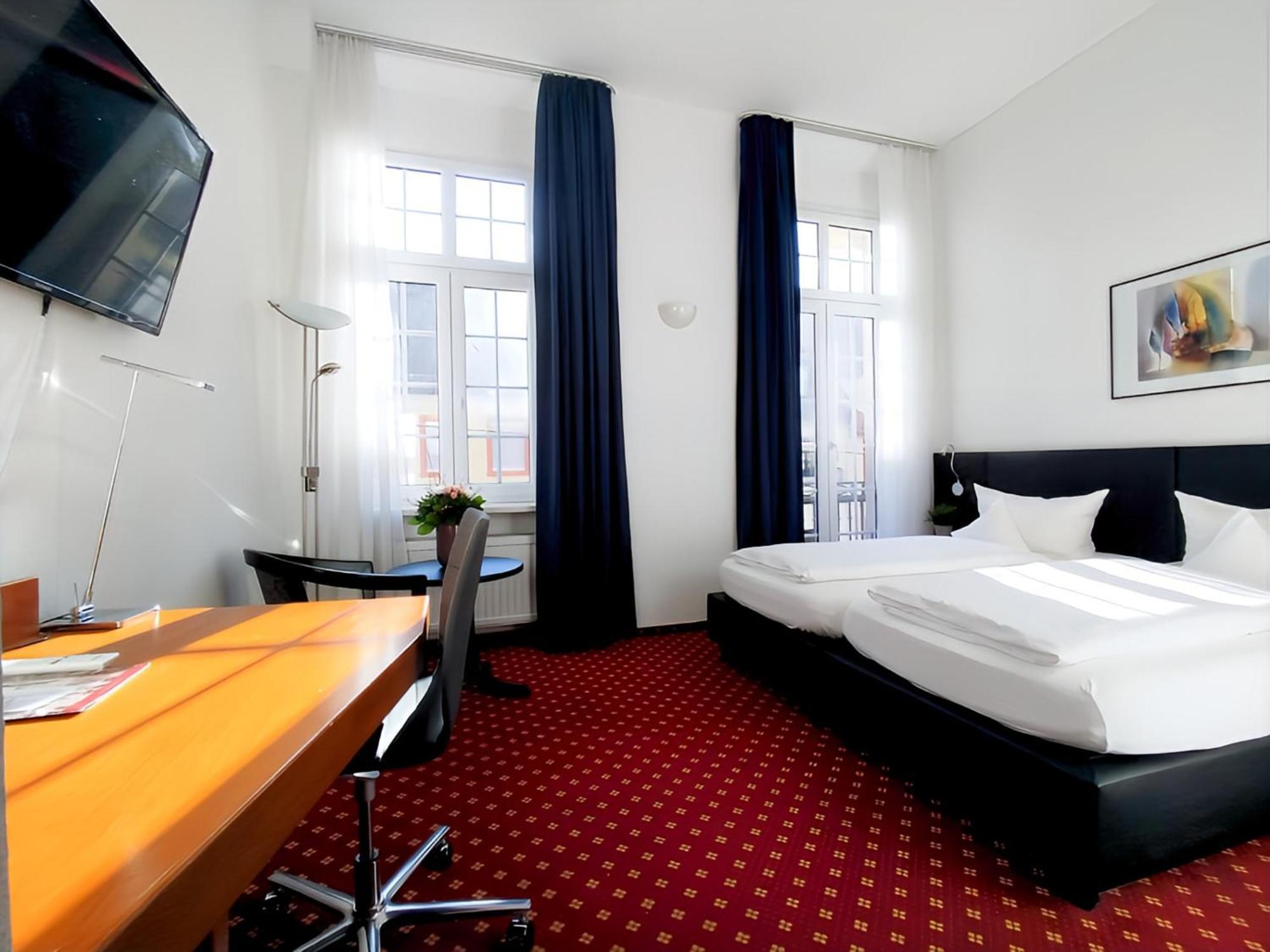 Hotel Schwert Rastatt Luaran gambar